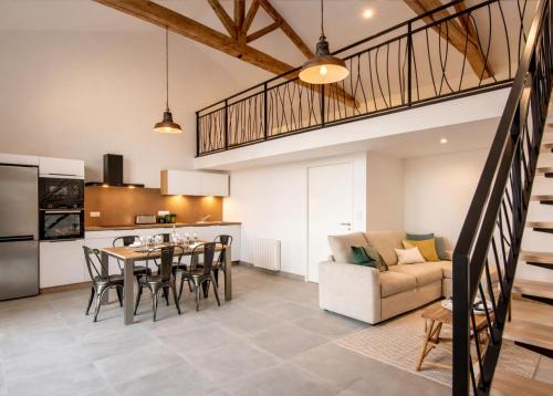 Idéal Pro - Wifi haut débit - Tout inclus - Commodités 5 mn (Ideal Pro - Wifi haut debit - Tout inclus - Commodites 5 mn) in Nueil-les-Aubiers