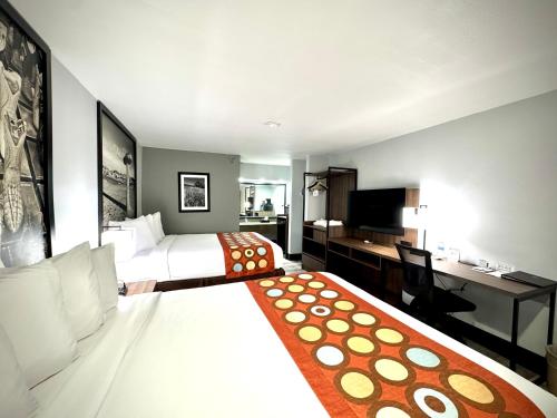 Super 8 by Wyndham Clovis - image 31