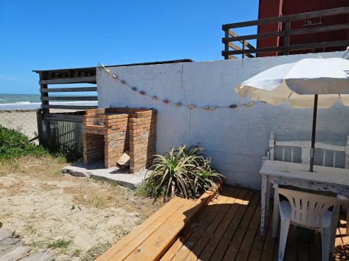 Casa pé na areia (Casa pe na areia) in Santa Vitória do Palmar