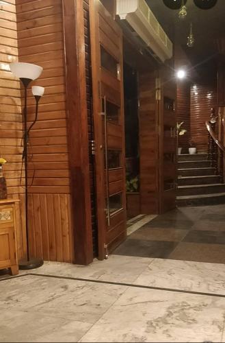 Ieeja, THE SILVER OAK BANQUET & MOTEL in Rupnagar