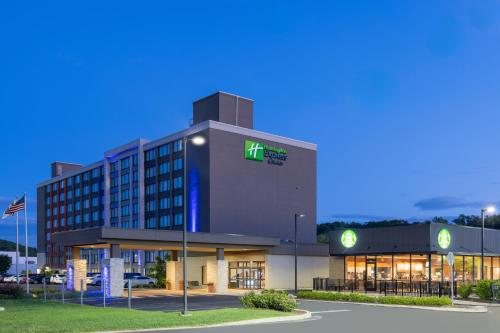 Holiday Inn Express & Suites Ft. Washington - Philadelphia by IHG in Fort Washington, USA