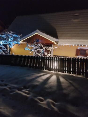 Holiday house Vuketich Hills - Welcome drink, free parking, Wi-fi in Reštovo
