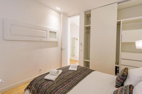 Apartment • Downtown Lisbon • 2 Bedrooms • Balcony, Lisabon (fotografie 7)