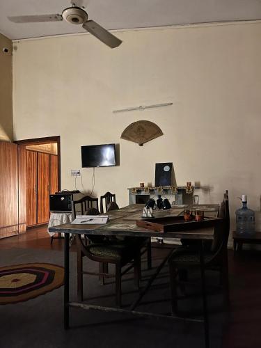 Fasilitas hiburan, Rooms In Central Rawalpindi in Rawalpindi