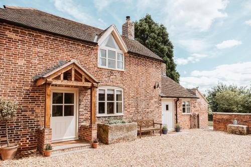 Little Whitley - Luxury Country Cottage – khách sạn tại Radbrook