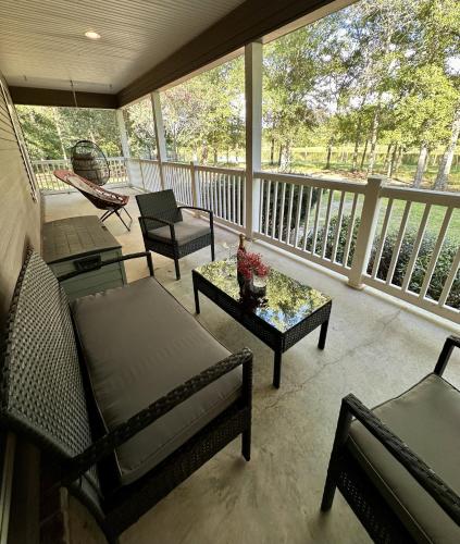Healing Adventures Wellness Retreat home - image 4