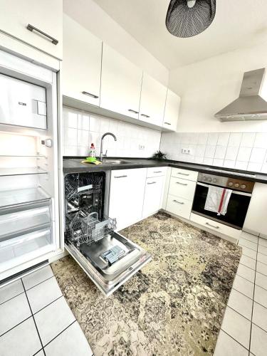 Küche, Bright temporary apartment in Schkeuditz near Flughafen Leipzig/Halle