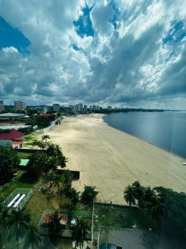 Tropical Executive Flat Vista Incrível para a Orla (Tropical Executive Flat Vista Incrivel para a Orla) in 河濱
