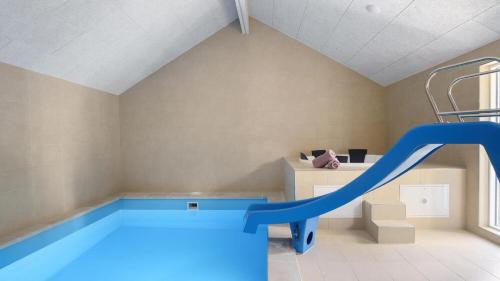 bazen, Villavilla 498 - Blåvand, Vestjylland (Villavilla 498 - Blavand, Vestjylland) in Vejers Strand
