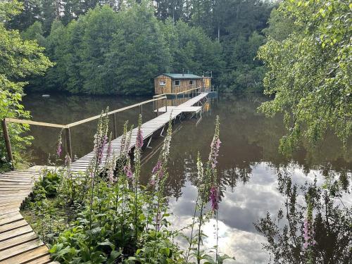 Houseboat u vodnika in Lipnice nad Sazavou