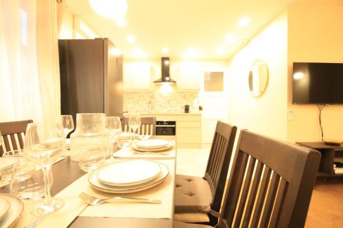 Зручності, Luxe Neuf - Parking Rue Gratuit - 4mn a pied Gare RER B Arcueil Cachan - 10mn Paris RERB - AC - Clim in Качан