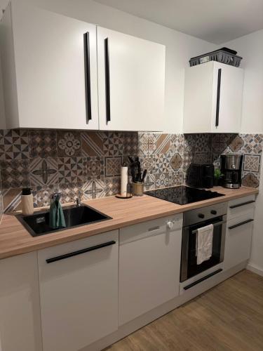 S&G Home Stilvolles 2-Zimmer-Apartment in zentraler Lage, Komfort & Entspannung garantiert! in Ditzingen