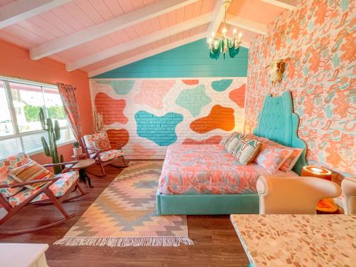 Trixie Motel – Palm Springs, CA