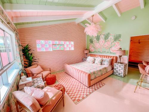 Trixie Motel – Palm Springs, CA