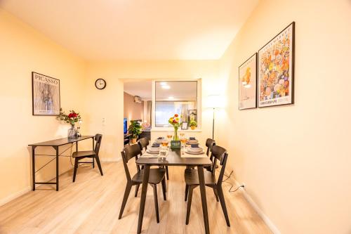 Facilities, Apartment for up to 4 persons, free wifi, in Hamburg in Bramfeld