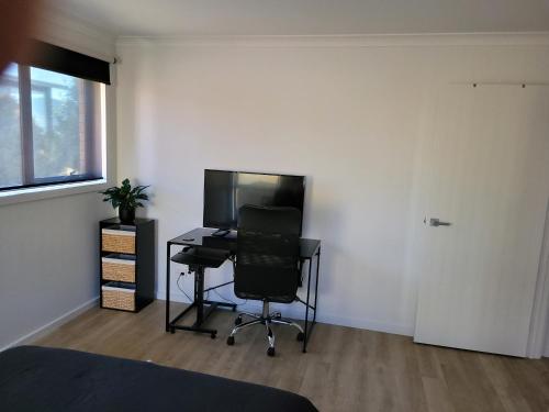 Easy homestay for solo traveller in Хобарт