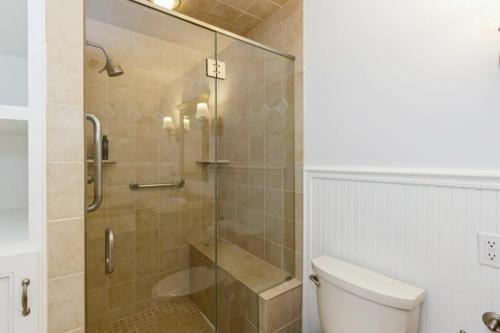 Southampton Dream Home Relax Open Heated Pool - main image