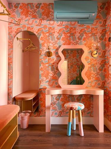 Trixie Motel – Palm Springs, CA