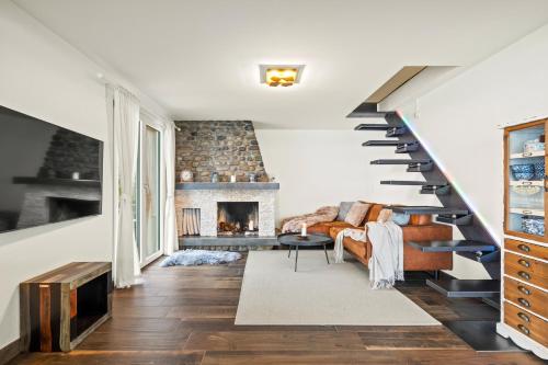 共用Lounge/電視區, A&Y LakeLucerne Private Panorama Villa Wellness in 菲茨瑙