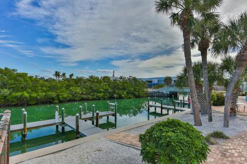 A Beach Retreat on Casey Key in Venice, USA
