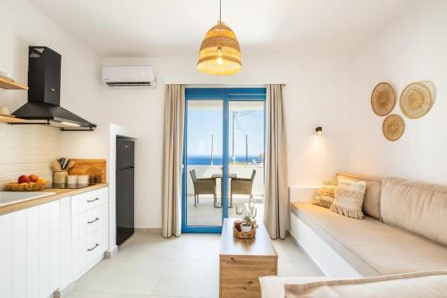 Sea view deluxe studios 1