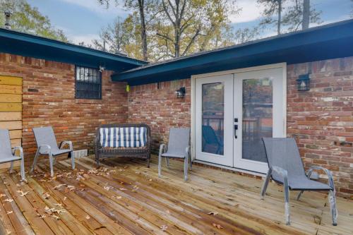 3 Mi to Saracen Landing! Family Getaway w/ Deck in פאין בלאף(אי אר)