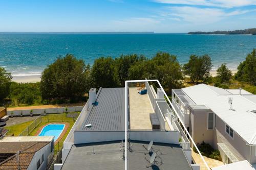 Ivory Coast - Beachfront Duplex - image 5