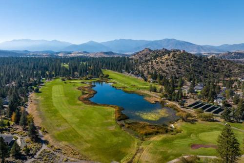 Lake Shastina Golf Resort - image 11