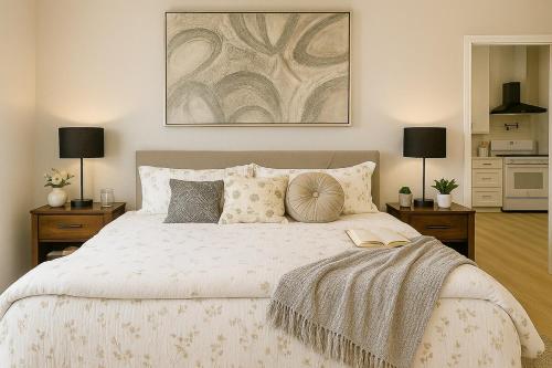 Executive 1BR Home - King Bed - Workspace - Quiet Vidalia Stay in 維代利亞