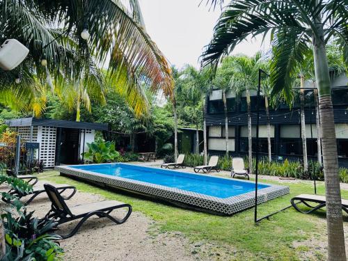 Bacalar 102 Hotel – khách sạn tại Luis Donaldo Colosio