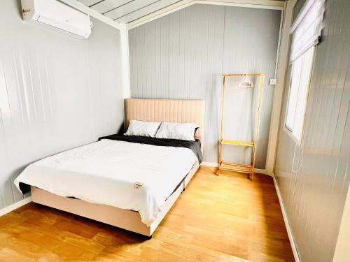 Rossaliya Cottage in Taiping