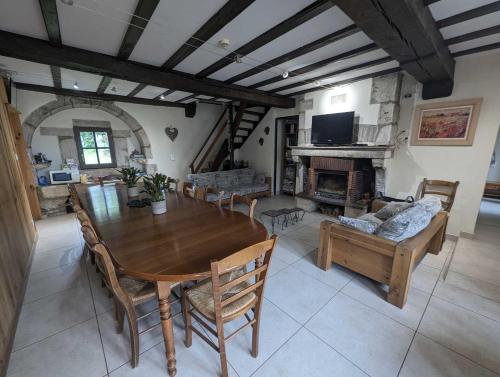 Relais de la vallée de l'ource (Relais de la vallee de l'ource) in Auberive
