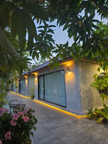 . Alice Villa Hotel