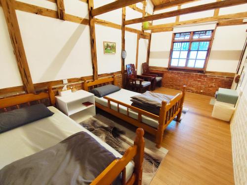 順耆自然Shun Ci Zih Ran - Yunlin