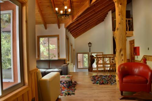 Hotel y Cabanas Borde Andino in Termas De Chillan