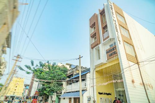 A szálláshely kívülről, Hotel Harriet, 50m away from Temple Rameshwaram in Rameswaram