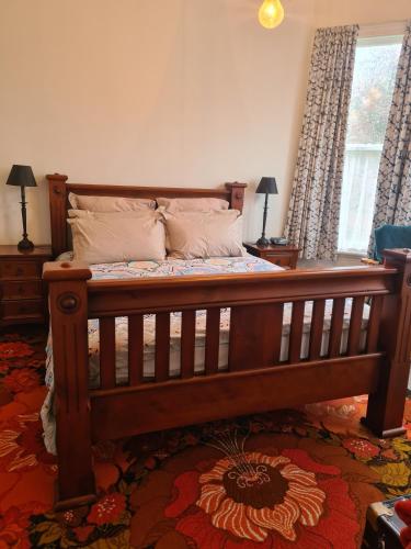 Warm and comfortable 2BR with SK and QB in West Dunedin