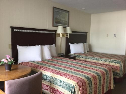 Inn Town Motel - Accommodation - Waupun