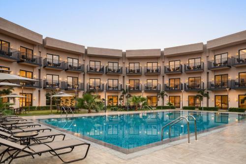 Swimming pool, Ramada by Wyndham Sonipat Murthal in Sonipat