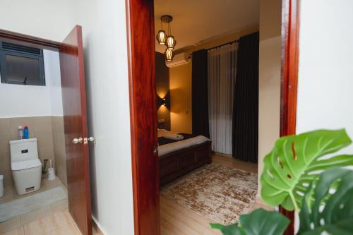 2 Bedrooms Lakeside with AC, Pool, Kids Park and Private Beach in Wakiso