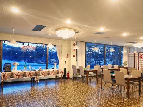 레스토랑, 호텔 솔 앳 레이크 토야 (Hotel Sol at Lake Toya) in 노보리베츠