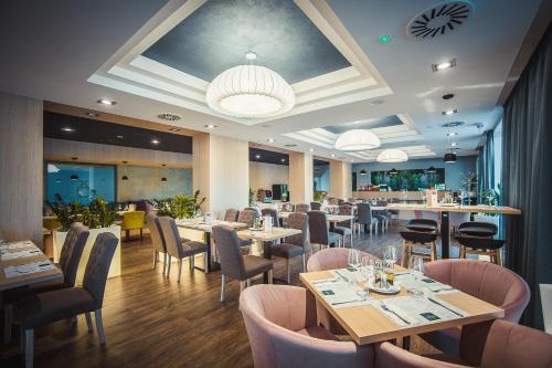 Food and beverages, Onyx Luxury in Sarvar