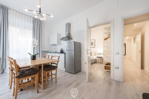 Garibaldi Central Apartment 4