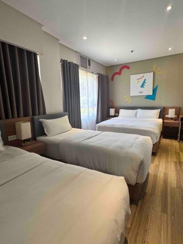 Luxebridge Hotel in Ma-a
