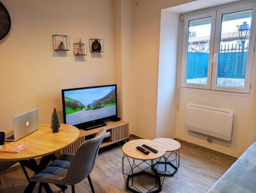 Le Cocon de Pezens - Studio au centre du village in Pezens