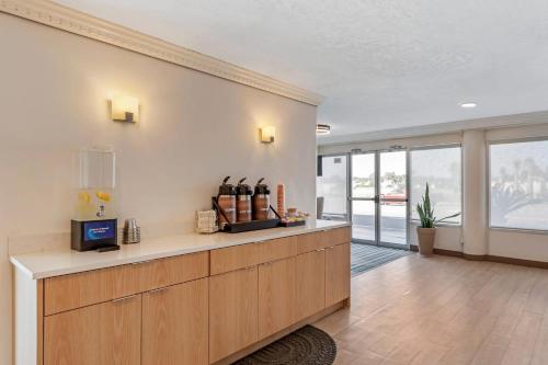 Quality Inn Ormond Beach Oceanfront in Ormond Beach, USA