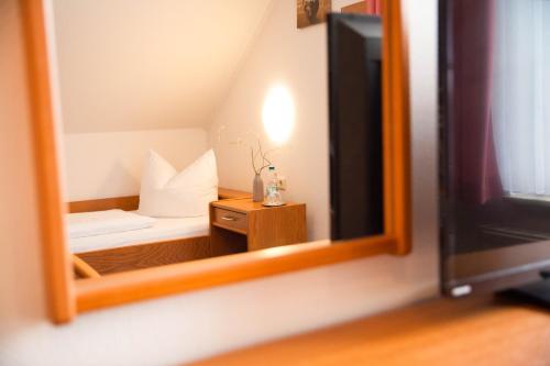 Hotel Am Meilenstein 16.8km von Ziesar entfernt