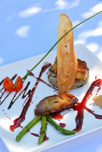 Hotel Le Rocher Blanc - image 3