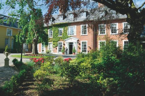 Hayfield Manor - image 2
