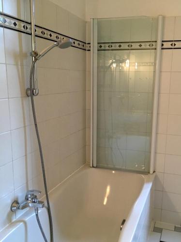 Apartments near Rathaus - image 4